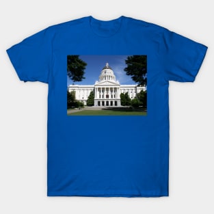 Capitol Majesty: Sacramento's Timeless Icon T-Shirt